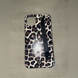 iPhone 11 loopy case. Animal print.
